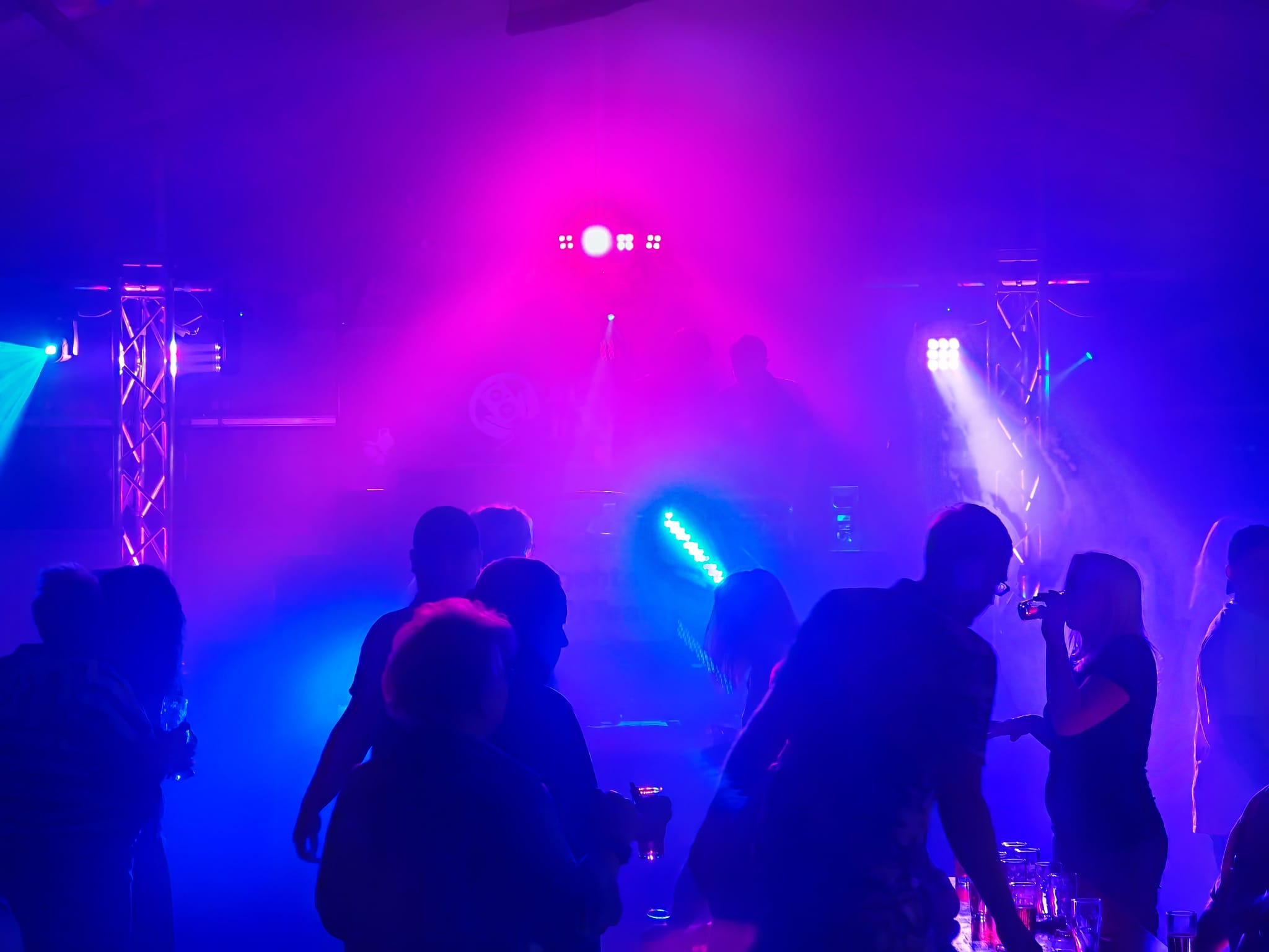 Bild Kirmes Heimbo 23 blau lila